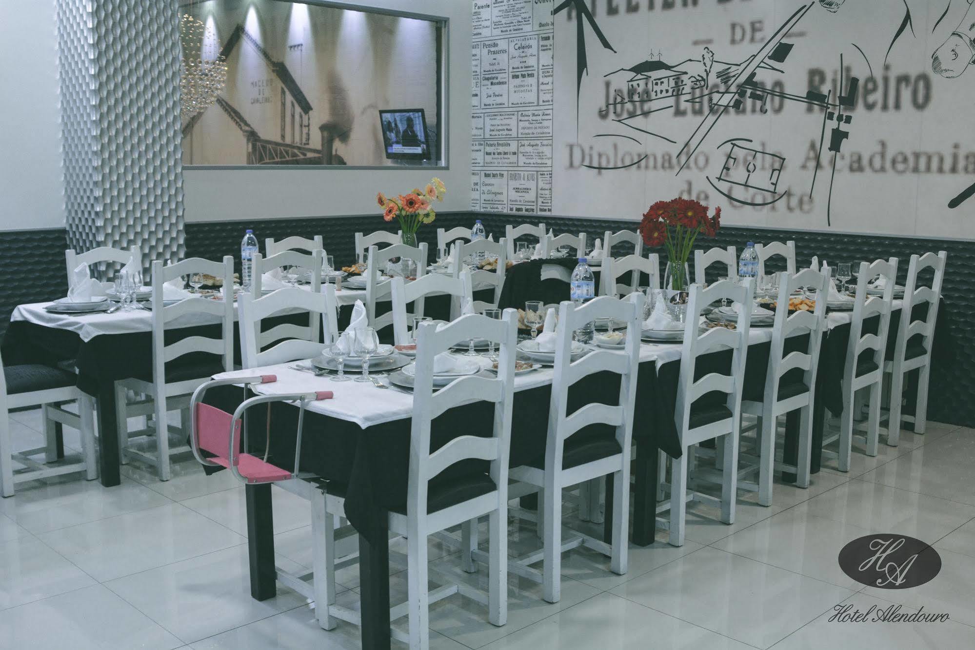 Hotel Alendouro Маседу ди Кавалейруш Екстериор снимка